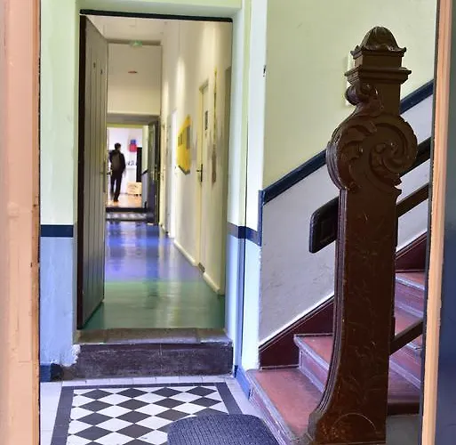 ホステル アートホステル シティー