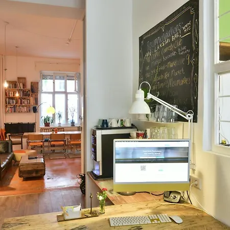 كيز هوستل * برلين