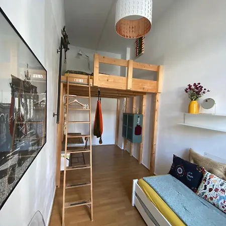 كيز هوستل برلين