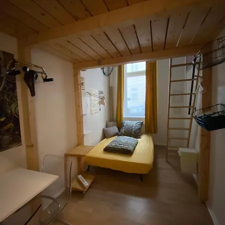 بيت شباب كيز هوستل *